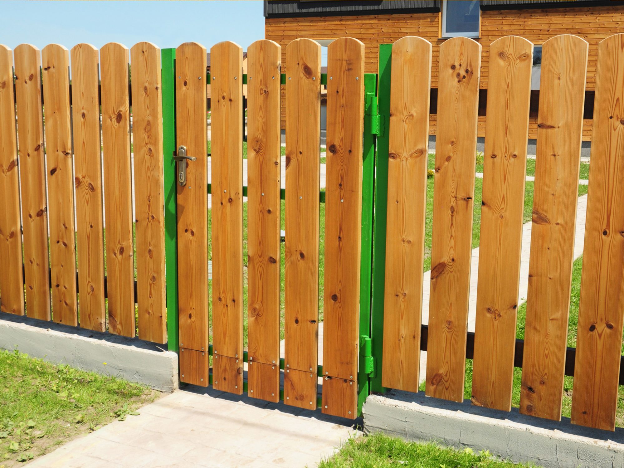 Garden fencing